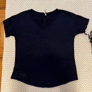 Athleta Signature Tee Navy EUC Small - Oversized